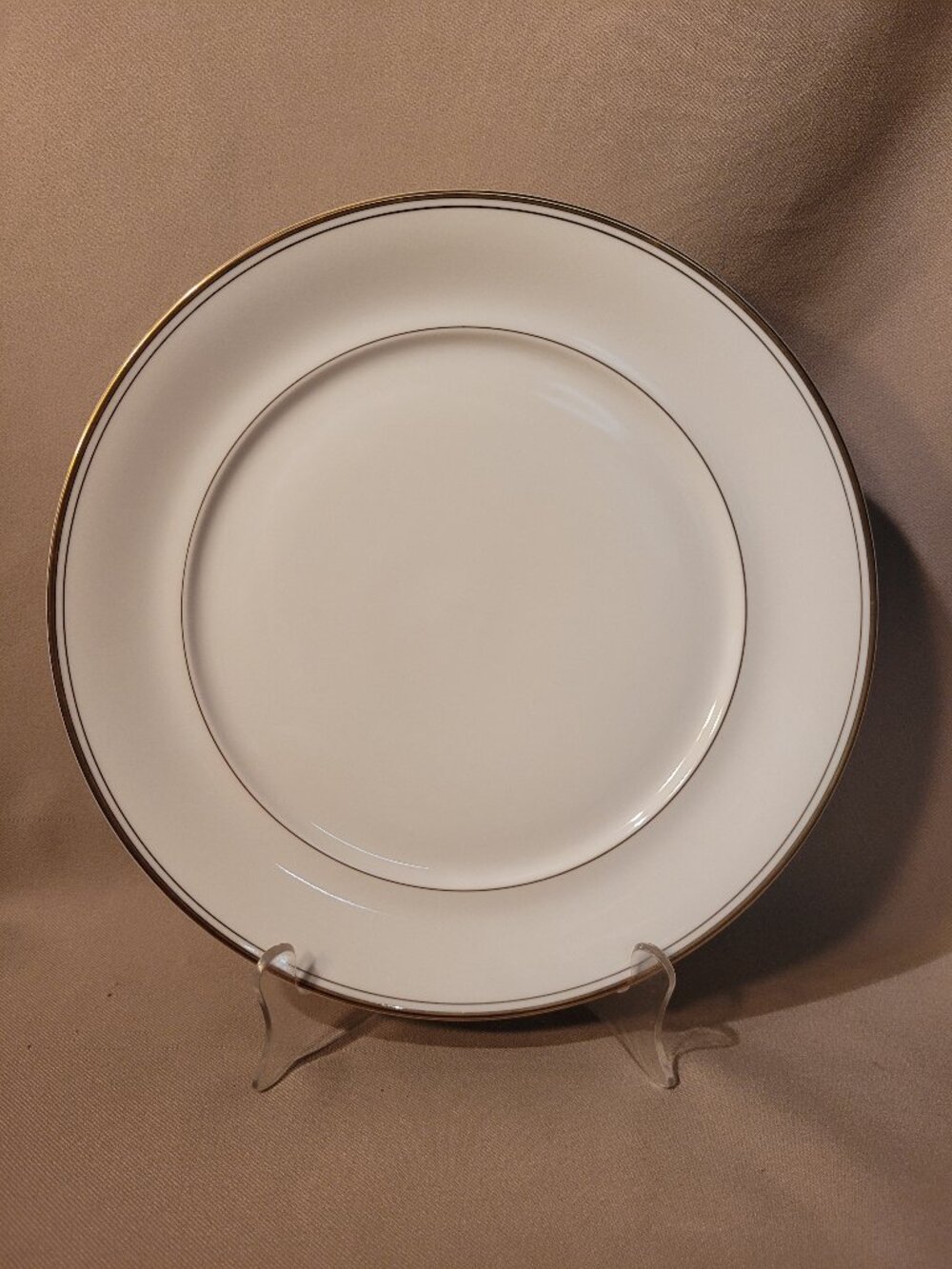 Mikasa Classic Gold L6201 Dinner Plate (10 5/8")